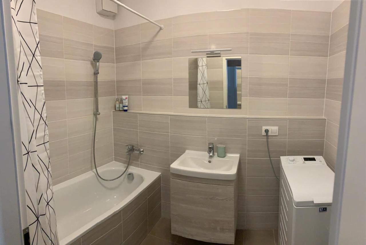 Greenbay Golf Apartments Trencin Exterior photo