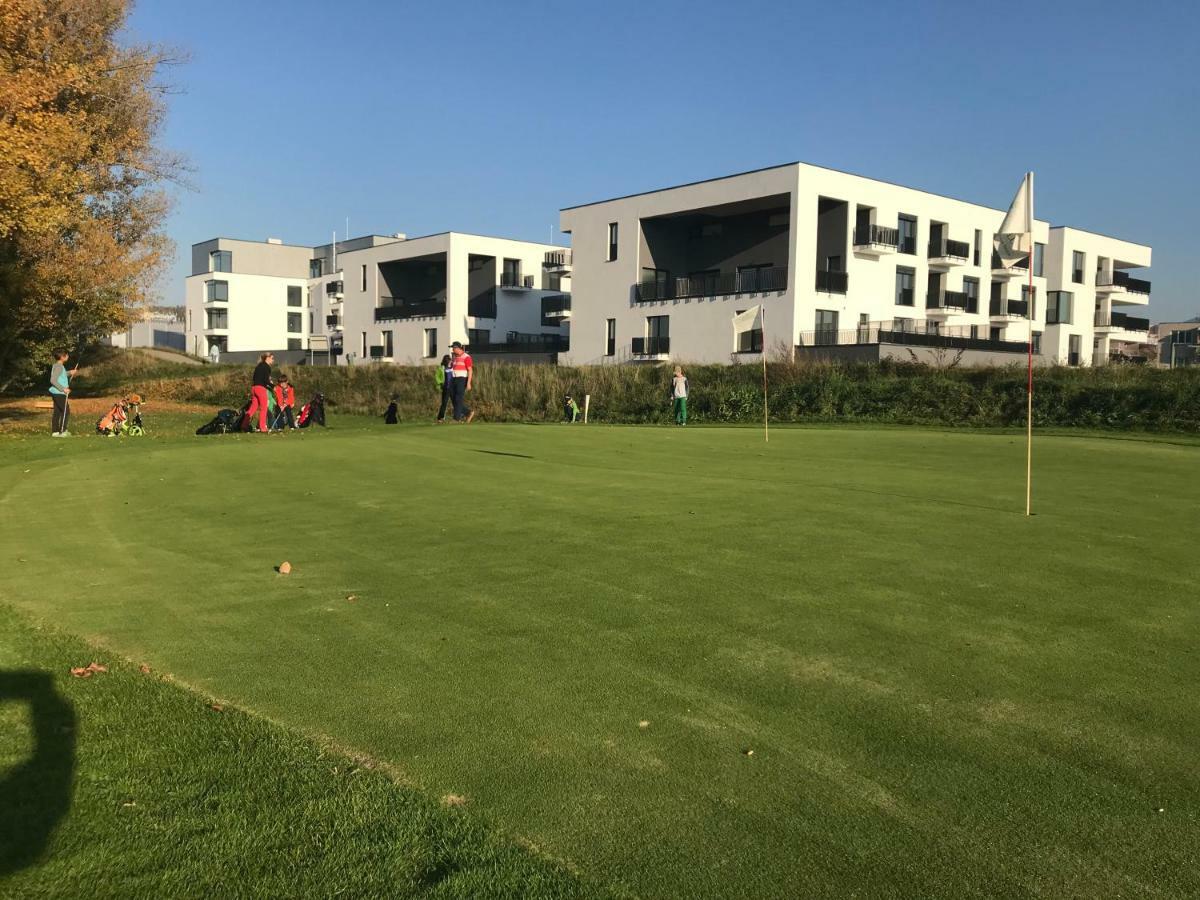 Greenbay Golf Apartments Trencin Exterior photo